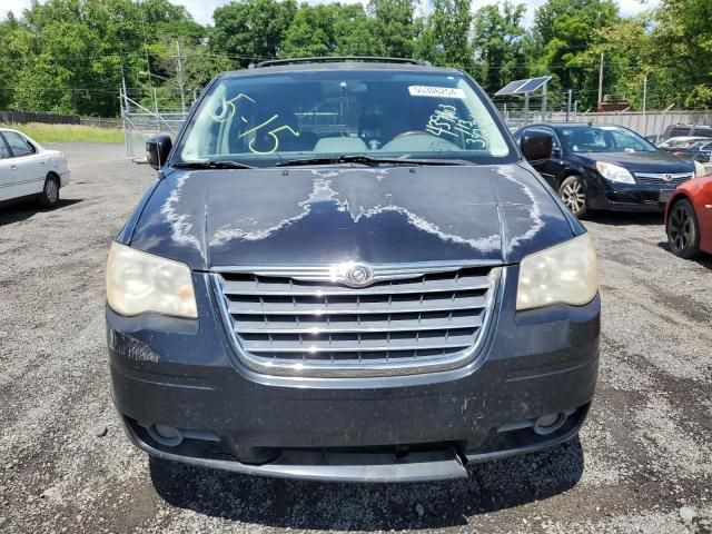 2008 Chrysler Town & Country Touring