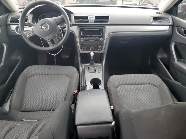 2013 Volkswagen Passat S