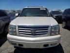 2004 Cadillac Escalade Luxury