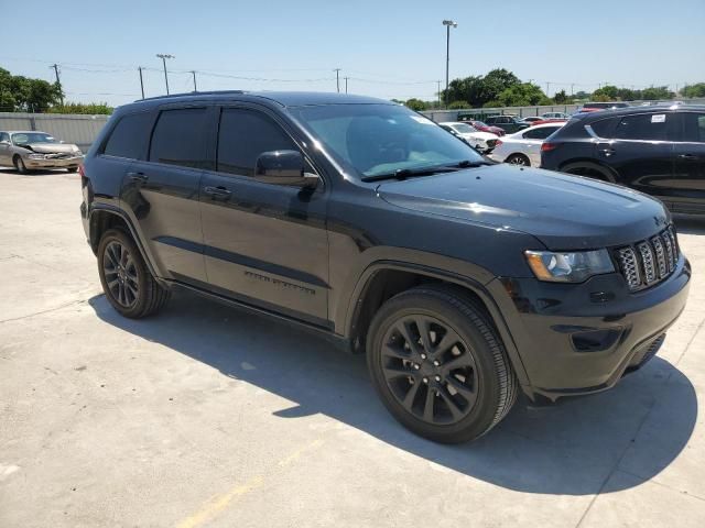 2017 Jeep Grand Cherokee Laredo