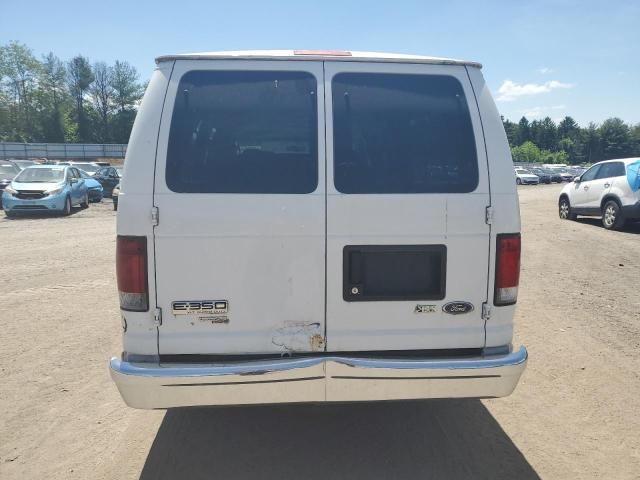 2009 Ford Econoline E350 Super Duty Wagon