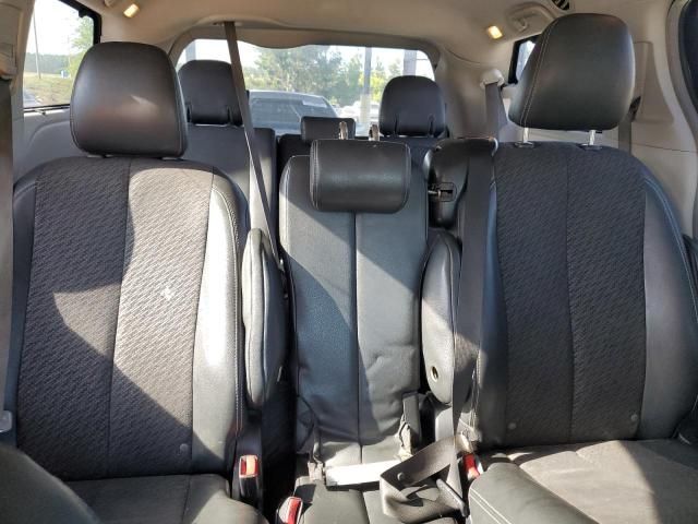 2014 Toyota Sienna Sport