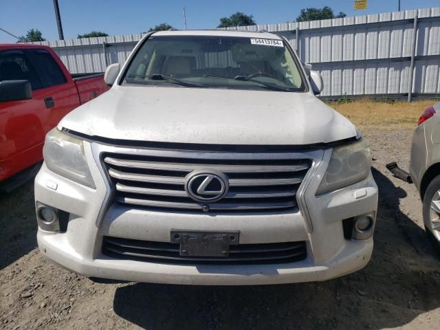 2013 Lexus LX 570