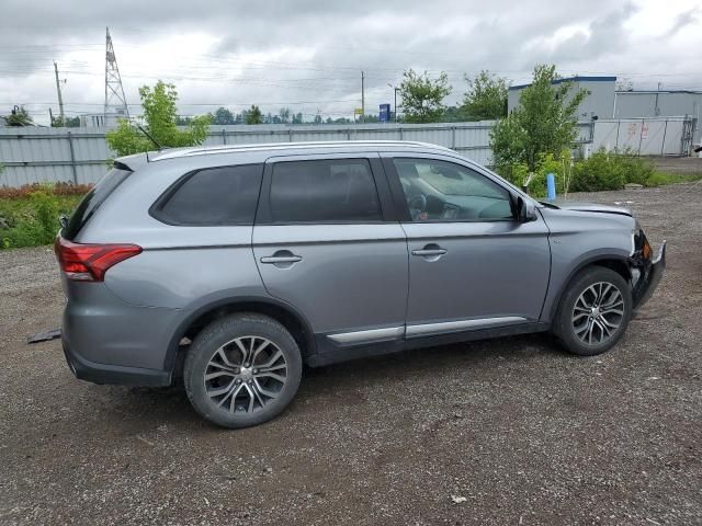 2016 Mitsubishi Outlander SE