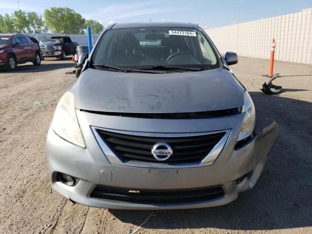 2013 Nissan Versa S