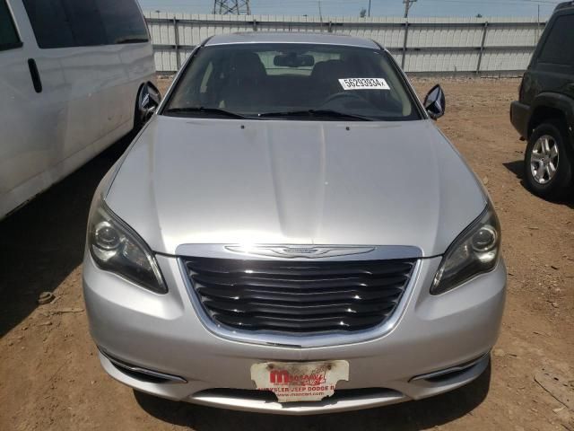 2012 Chrysler 200 Limited