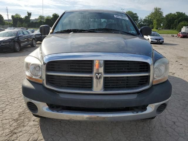 2006 Dodge RAM 2500 ST