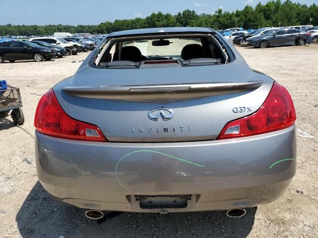 2009 Infiniti G37