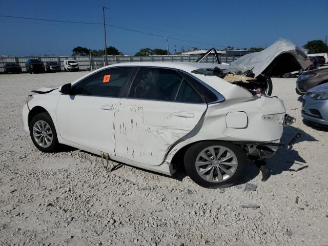 2016 Toyota Camry LE