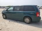 2009 Chrysler Town & Country LX