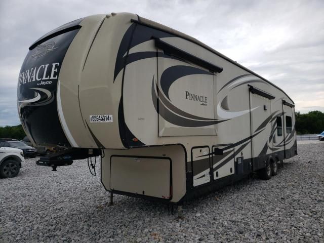 2017 Jayco Pinnacle