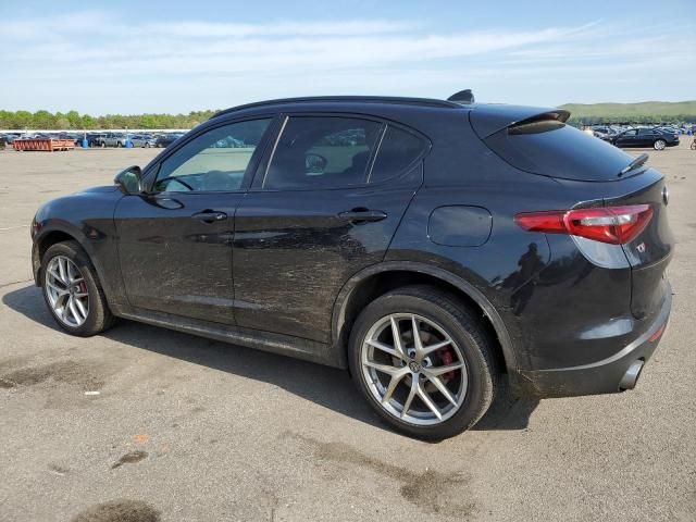 2018 Alfa Romeo Stelvio TI Sport