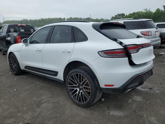 2022 Porsche Macan