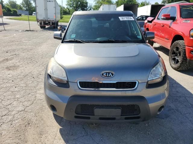 2011 KIA Soul +