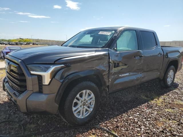 2023 Toyota Tundra Crewmax SR