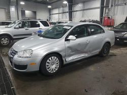 Salvage cars for sale from Copart Ham Lake, MN: 2009 Volkswagen Jetta S
