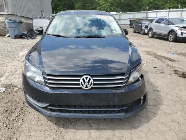 2012 Volkswagen Passat SE