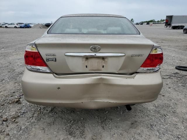 2005 Toyota Camry LE