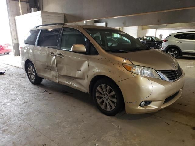 2011 Toyota Sienna XLE