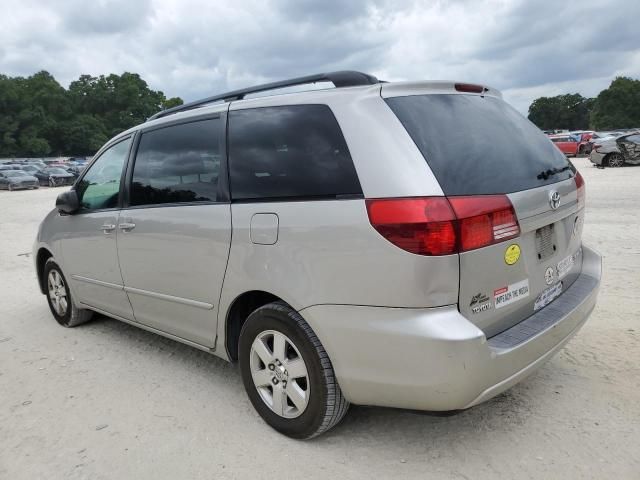 2005 Toyota Sienna CE