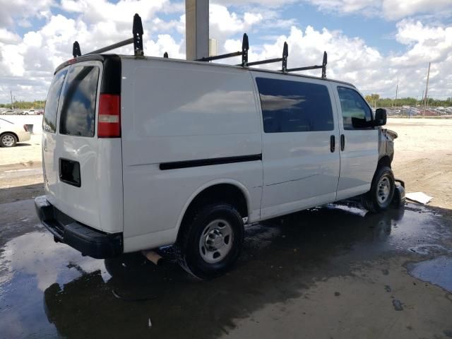 2013 Chevrolet Express G2500