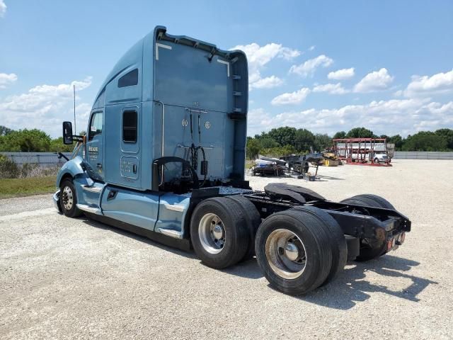 2019 Kenworth Construction T680