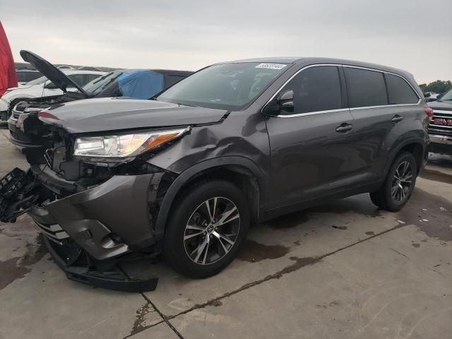 2019 Toyota Highlander LE