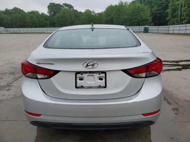 2015 Hyundai Elantra SE