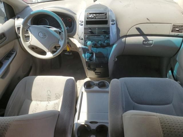 2006 Toyota Sienna CE