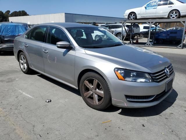 2013 Volkswagen Passat SE