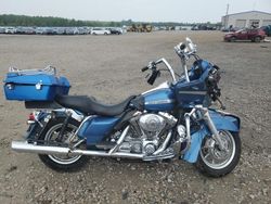 Salvage motorcycles for sale at Memphis, TN auction: 2005 Harley-Davidson Fltri