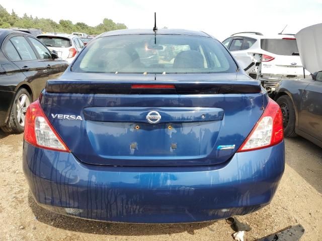 2013 Nissan Versa S