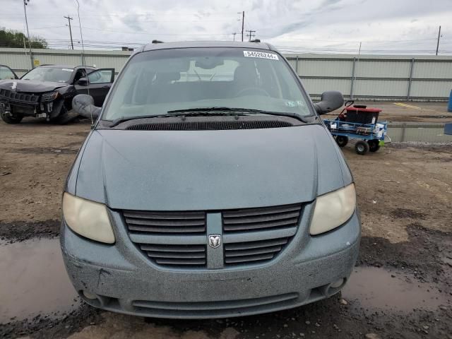 2005 Dodge Grand Caravan SXT