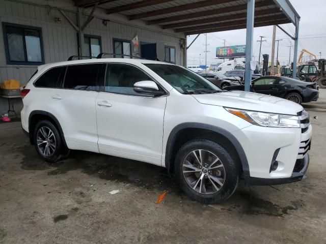 2018 Toyota Highlander LE