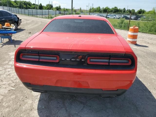 2016 Dodge Challenger SXT