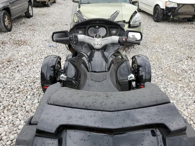 2011 Can-Am Spyder Roadster RT