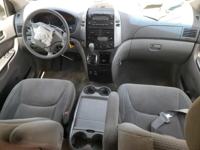 2006 Toyota Sienna CE