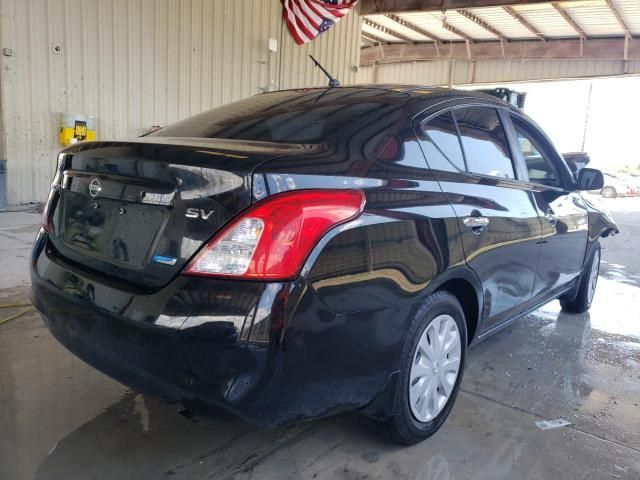 2012 Nissan Versa S