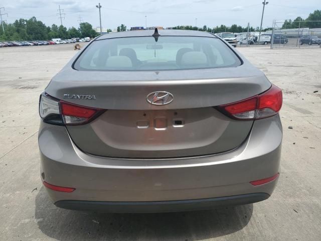 2015 Hyundai Elantra SE