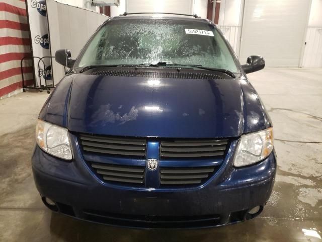 2005 Dodge Grand Caravan SXT