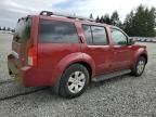 2005 Nissan Pathfinder LE