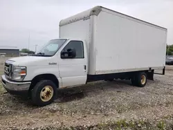 Salvage trucks for sale at Franklin, WI auction: 2016 Ford Econoline E450 Super Duty Cutaway Van
