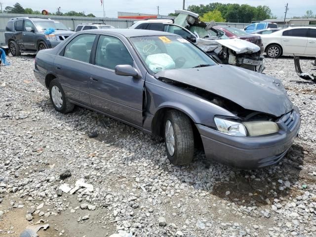 1999 Toyota Camry LE