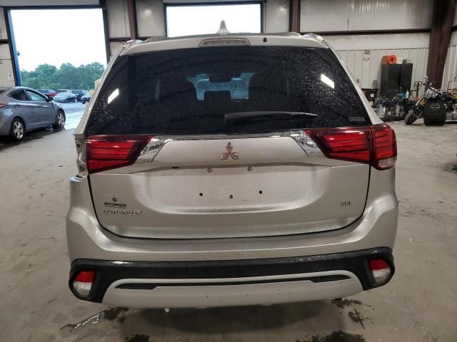 2020 Mitsubishi Outlander SE