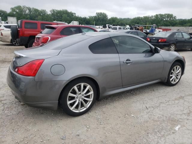 2011 Infiniti G37