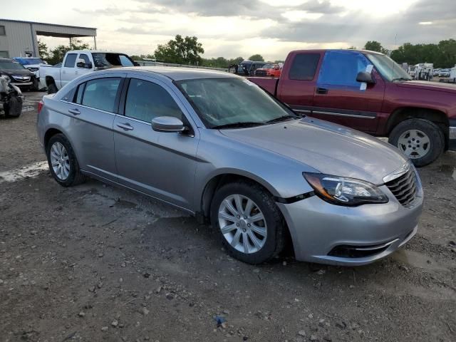 2013 Chrysler 200 Touring