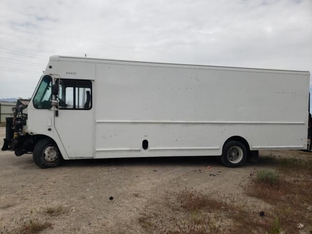 2011 Freightliner Chassis M Line WALK-IN Van