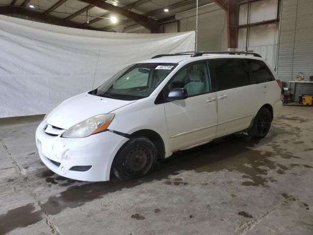 2007 Toyota Sienna CE