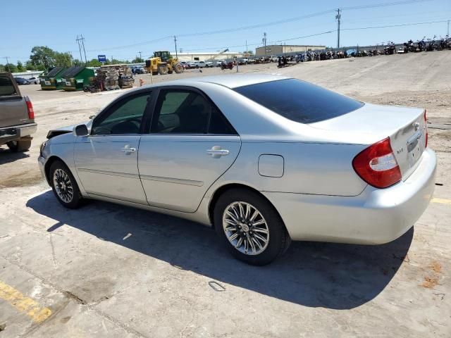 2004 Toyota Camry LE