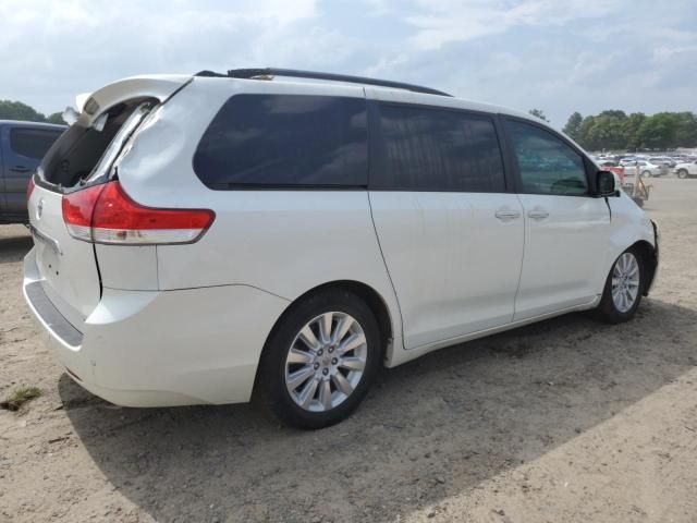 2013 Toyota Sienna XLE